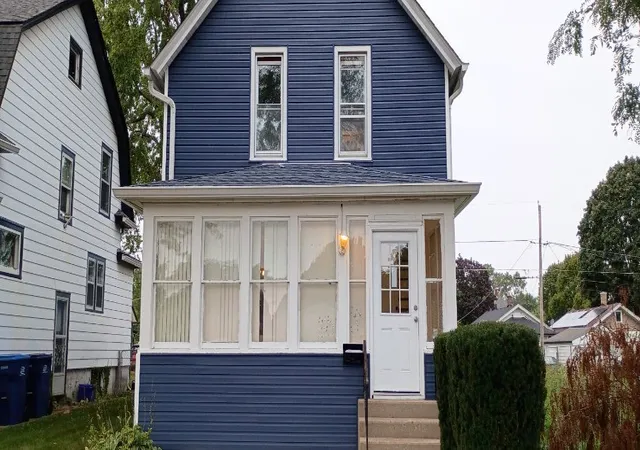 Photo 24 of Single family home for sale at 112 Washington Park, Waukegan, IL 60085 | MLS# 12758271 | Listing updated on 2026-09-13