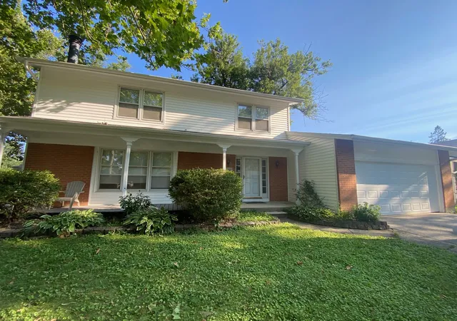 Photo 1 of Single family home for sale at 3 Vigilance Ct, Bolingbrook, IL 60440 | MLS# 12758276 | Listing updated on 2026-09-24