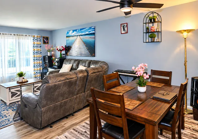 Photo 4 of Condo for sale at 10048 S Pulaski Rd #2C, Oak Lawn, IL 60453 | MLS# 12758279 | Listing updated on 2026-09-23