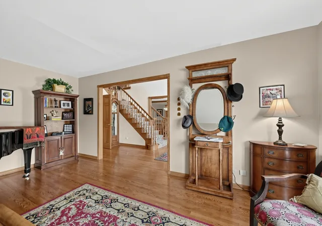 Photo 3 of Single family home for sale at 149 Timber Edge Ln, Palos Park, IL 60464 | MLS# 12758296 | Listing updated on 2026-09-21