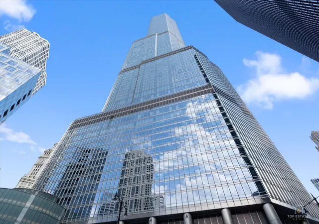 Photo 4 of Condo for sale at 401 N Wabash Ave #68B, Chicago, IL 60611 | MLS# 12758359 | Listing updated on 2026-10-01
