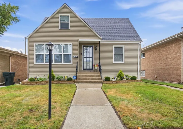 Single family home for sale at 14219 Drexel Ave, Dolton, IL 60419 | MLS# 12758365