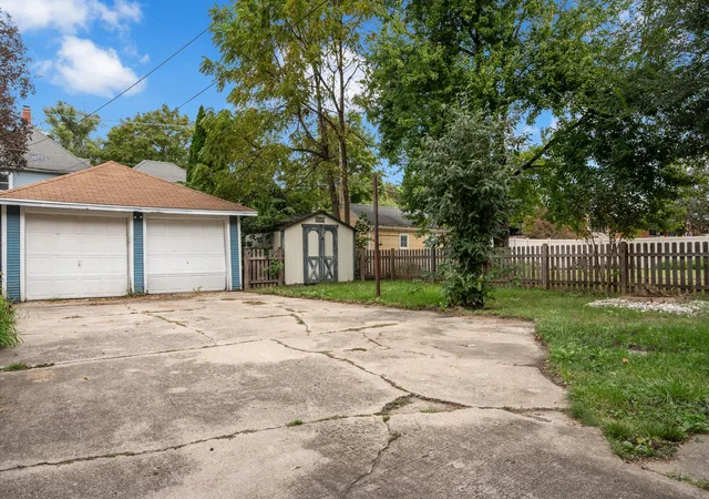 Photo 14 of Single family home for sale at 412 E Jackson St, Morris, IL 60450 | MLS# 12758366 | Listing updated on 2026-10-07