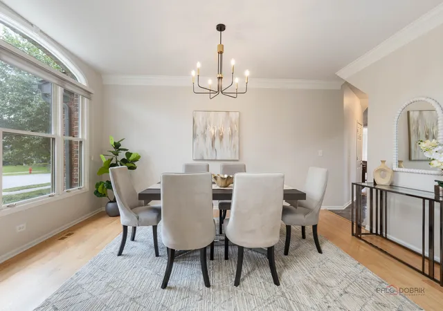 Photo 3 of Single family home for sale at 818 W Lukas Ave, Palatine, IL 60067 | MLS# 12758367 | Listing updated on 2026-09-24