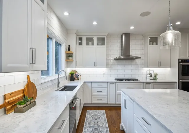 Photo 4 of Single family home for sale at 830 N Sleight St, Naperville, IL 60563 | MLS# 12758373 | Listing updated on 2026-09-23