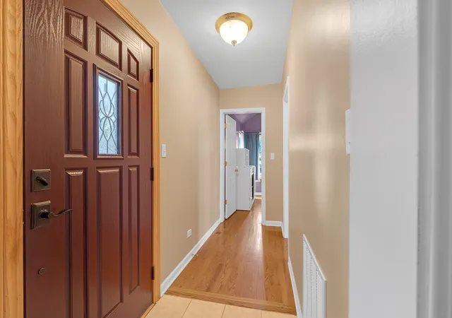 Photo 2 of Single family home for sale at 10825 S Artesian Ave, Chicago, IL 60655 | MLS# 12758380 | Listing updated on 2026-09-24