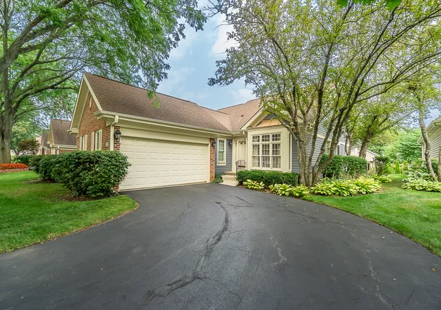 Photo 1 of Single family home for sale at 2157 N Lake Shore Cir, Arlington Heights, IL 60004 | MLS# 12758385 | Listing updated on 2026-09-18