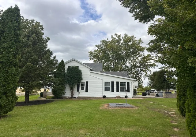 Photo 3 of Single family home for sale at 14744 W Pilgrim Rd, Polo, IL 61064 | MLS# 12758391 | Listing updated on 2026-10-09