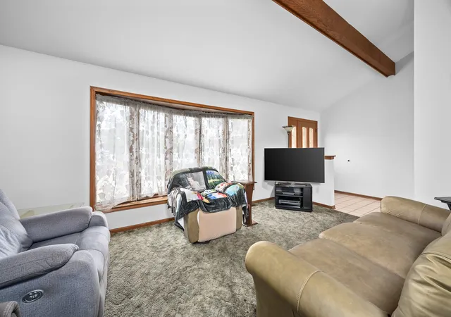Photo 3 of Single family home for sale at 8515 Leclaire Ave, Burbank, IL 60459 | MLS# 12758392 | Listing updated on 2026-09-24