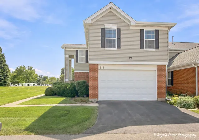 Photo 2 of Single family home for sale at 512 Legend Ln, Mc Henry, IL 60050 | MLS# 12758399 | Listing updated on 2026-09-14