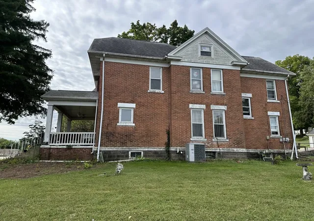 Photo 1 of Single family home for sale at 1520 Chicago Ave, Savanna, IL 61074 | MLS# 12758410 | Listing updated on 2026-09-14