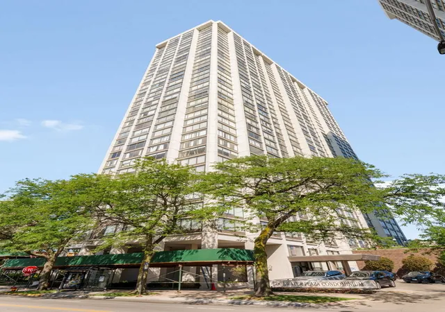 Sale Pending at 5455 N Sheridan Rd #1907, Chicago, IL 60640 | MLS# 12758419 | Listing updated on 2026-10-09