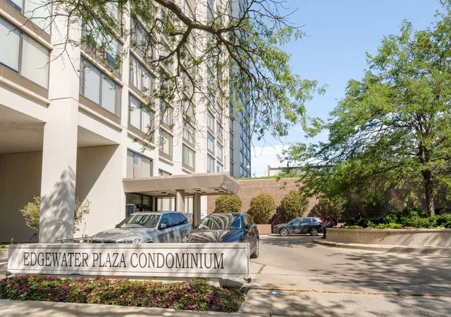 Photo 1 of Sale Pending at 5455 N Sheridan Rd #1907, Chicago, IL 60640 | MLS# 12758419 | Listing updated on 2026-10-09