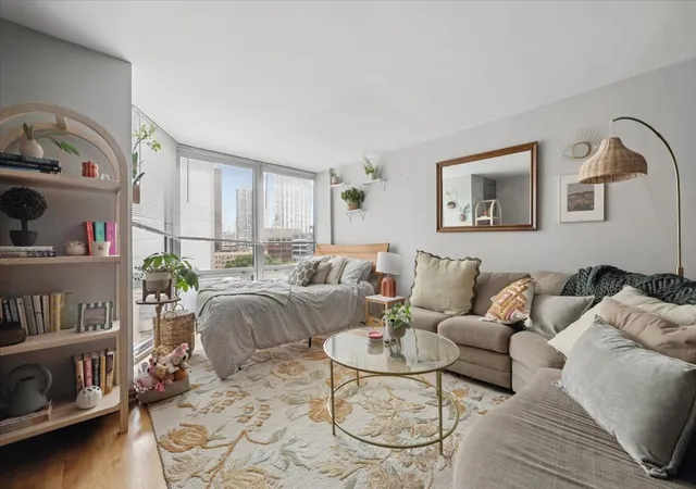 Photo 3 of Condo for sale at 21 W Goethe St #8H, Chicago, IL 60610 | MLS# 12758452 | Listing updated on 2026-09-14