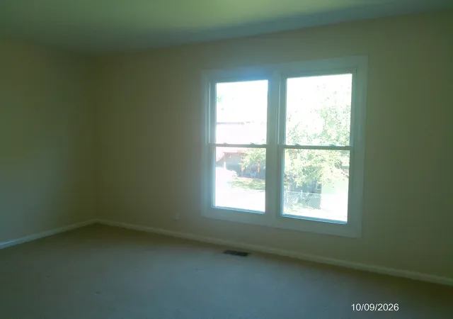 Photo 3 of Single family home for sale at 291 Hill Ave, Bartlett, IL 60103 | MLS# 12758461 | Listing updated on 2026-10-10