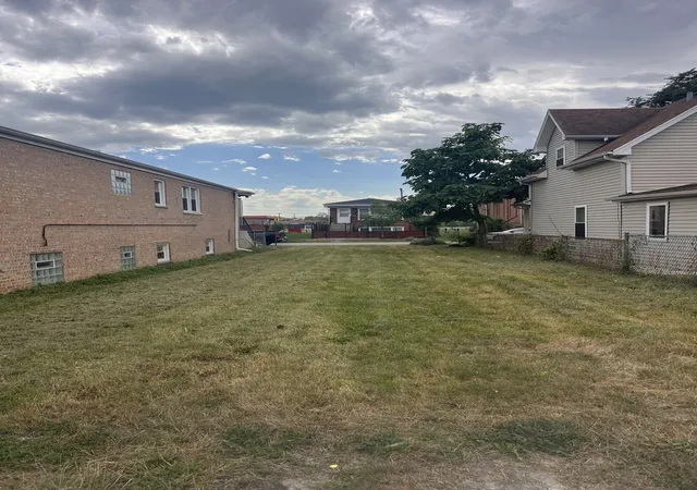 Photo 3 of Land for sale at 7506 W 64th Street, Summit, IL 60501 | MLS# 12758471 | Listing updated on 2026-09-30