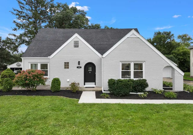 Photo 1 of Single family home for sale at 15w105 Harrison St, Elmhurst, IL 60126 | MLS# 12758494 | Listing updated on 2026-09-26