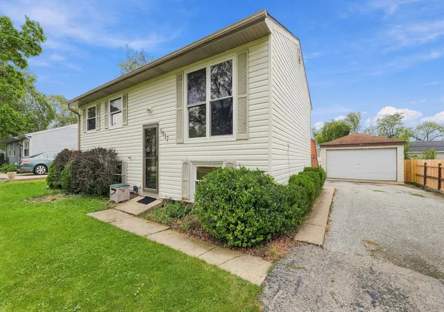 Photo 1 of Single family home for sale at 9417 Hawthorne Ave, Mokena, IL 60448 | MLS# 12758498 | Listing updated on 2026-09-22