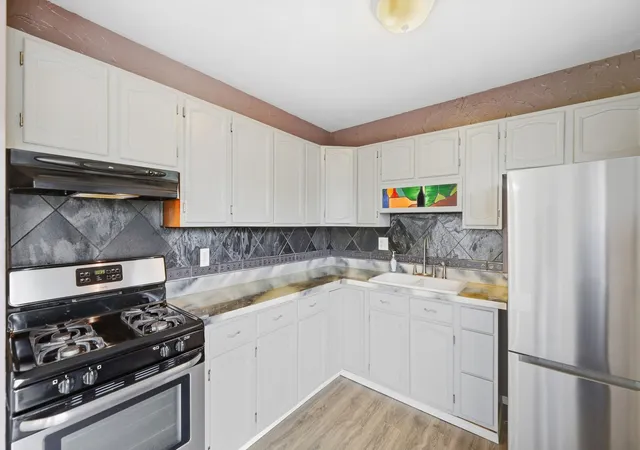 Photo 4 of Single family home for sale at 9417 Hawthorne Ave, Mokena, IL 60448 | MLS# 12758498 | Listing updated on 2026-09-22