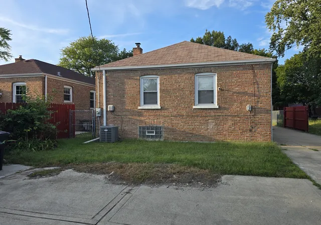 Photo 3 of Single family home for sale at 731 W 129th Place, Chicago, IL 60628 | MLS# 12758513 | Listing updated on 2026-09-14