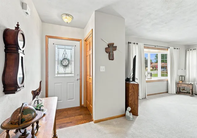 Photo 2 of Sale Pending at 2602 43rd Street, Moline, IL 61265 | MLS# 12758518 | Listing updated on 2026-09-23