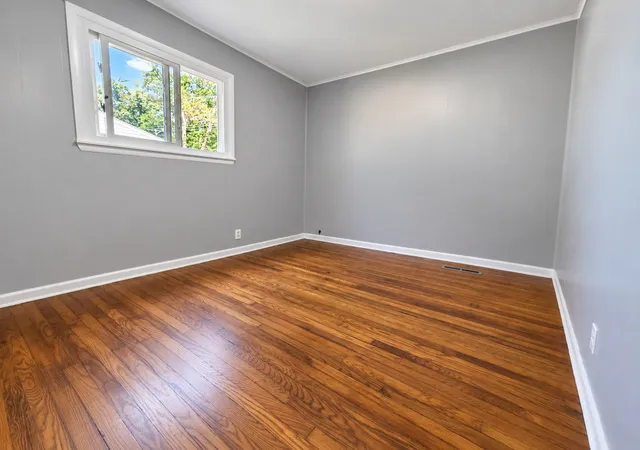Photo 4 of Single family home for sale at 63 Sparrow Rd, Carpentersville, IL 60110 | MLS# 12758546 | Listing updated on 2026-09-25