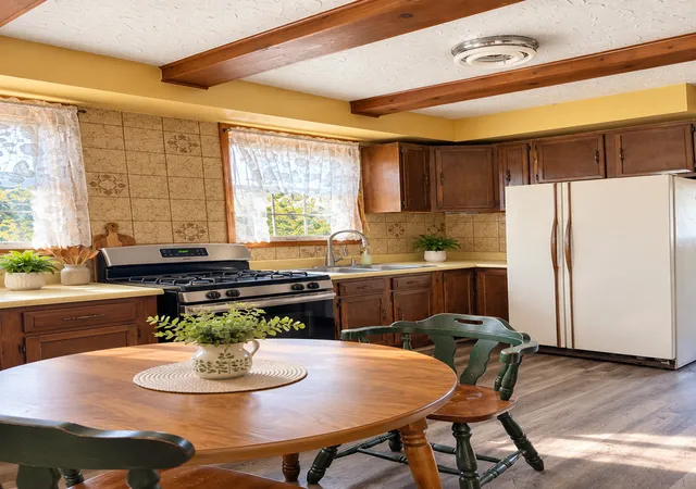 Photo 4 of Single family home for sale at 6240 S Francisco Ave, Chicago, IL 60629 | MLS# 12758552 | Listing updated on 2026-09-16