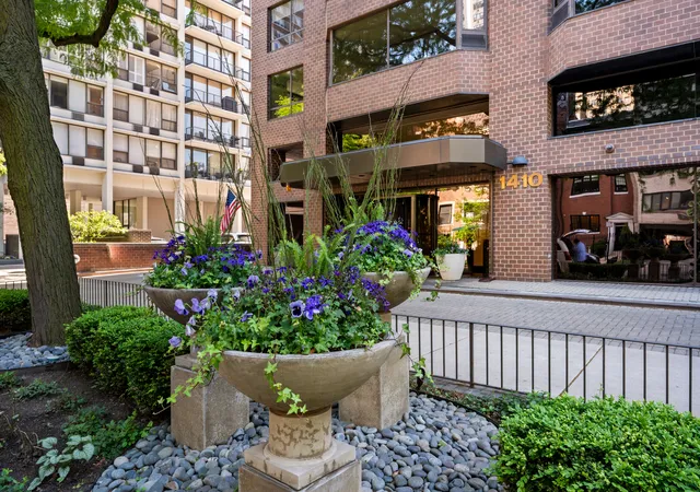 Photo 2 of Condo for sale at 1410 N State Pkwy #27B, Chicago, IL 60610 | MLS# 12758556 | Listing updated on 2026-09-14