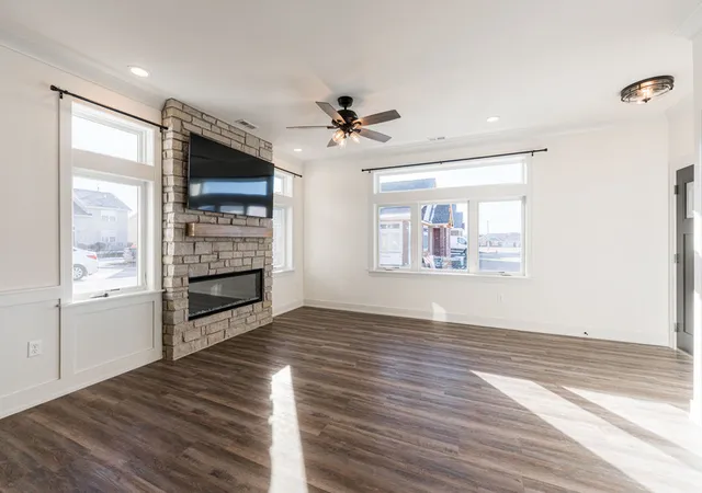 Photo 3 of Condo for sale at 572 Stearn Dr #572, Genoa, IL 60135 | MLS# 12758561 | Listing updated on 2026-09-14