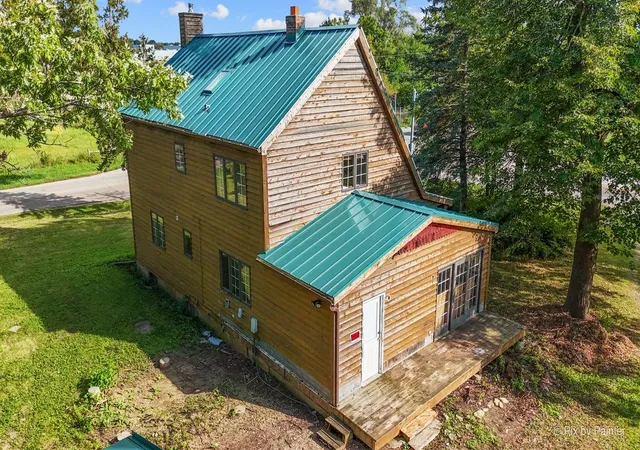 Photo 2 of Single family home for sale at 3104 Route 176, Prairie Grove, IL 60012 | MLS# 12758597 | Listing updated on 2026-10-04