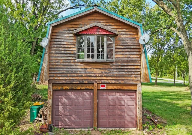 Photo 3 of Single family home for sale at 3104 Route 176, Prairie Grove, IL 60012 | MLS# 12758597 | Listing updated on 2026-10-04