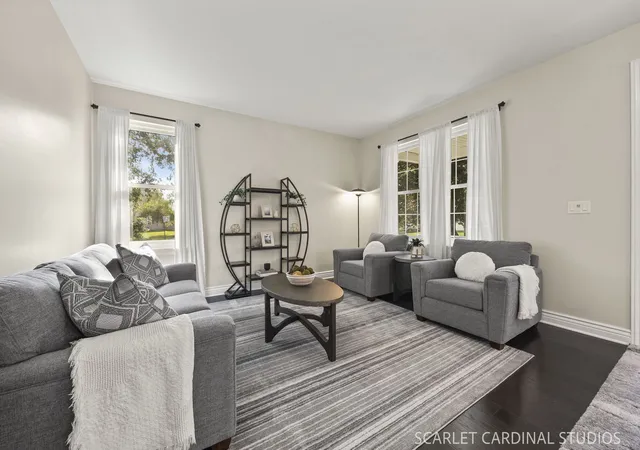 Photo 4 of Single family home for sale at 400 Kensington Dr, Oswego, IL 60543 | MLS# 12758599 | Listing updated on 2026-10-02