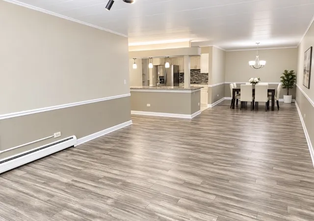Photo 3 of Condo for sale at 203 N Kenilworth Ave #4F, Oak Park, IL 60302 | MLS# 12758617 | Listing updated on 2026-09-30