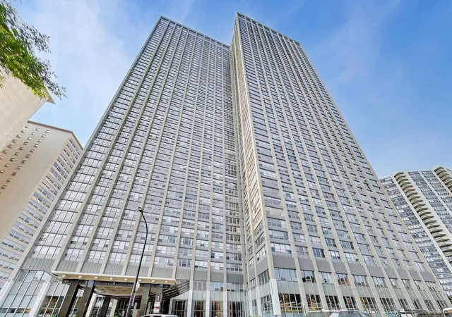 Condo for sale at 655 W Irving Park Rd #2801, Chicago, IL 60613 | MLS# 12758618