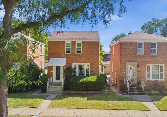 Photo 1 of Single family home for sale at 759 Westchester Blvd, Westchester, IL 60154 | MLS# 12758628 | Listing updated on 2026-10-07