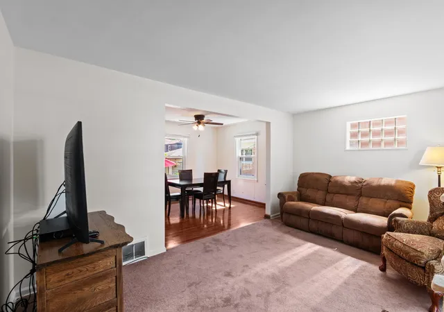 Photo 3 of Single family home for sale at 759 Westchester Blvd, Westchester, IL 60154 | MLS# 12758628 | Listing updated on 2026-10-07