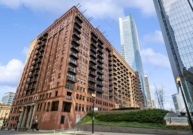 Condo for sale at 165 N Canal St #1406, Chicago, IL 60606 | MLS# 12758639