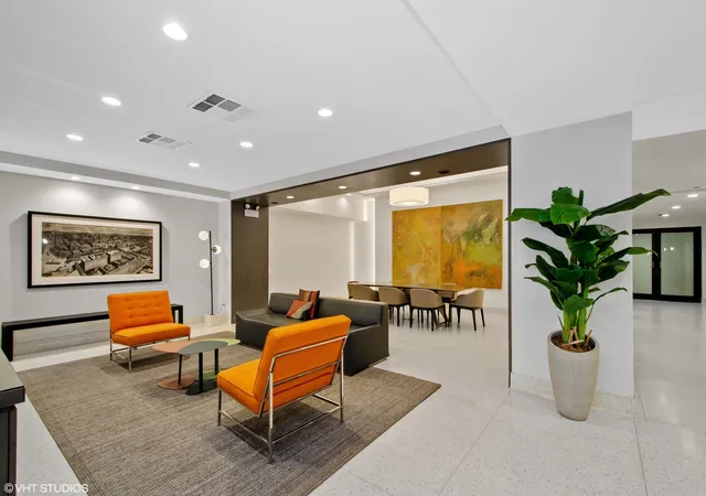 Photo 3 of Condo for sale at 165 N Canal St #1406, Chicago, IL 60606 | MLS# 12758639 | Listing updated on 2026-09-16