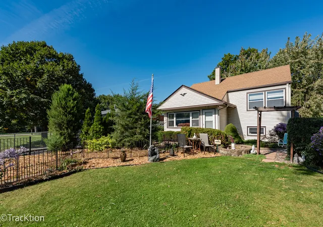 Photo 1 of Single family home for sale at 46 W Ethel Ave, Lombard, IL 60148 | MLS# 12758647 | Listing updated on 2026-10-21