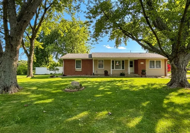 Photo 3 of Single family home for sale at 2636 N Osage Dr, Bourbonnais, IL 60914 | MLS# 12758653 | Listing updated on 2026-10-04