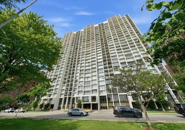 Condo for sale at 3200 N Lake Shore Dr #2102, Chicago, IL 60657 | MLS# 12758657