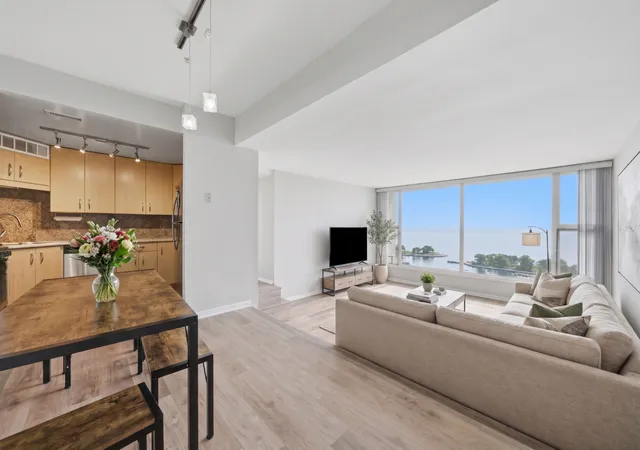 Photo 3 of Condo for sale at 3200 N Lake Shore Dr #2102, Chicago, IL 60657 | MLS# 12758657 | Listing updated on 2026-09-14