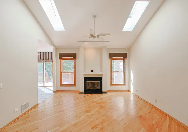 Photo 3 of Single family home for sale at 10802 Michigan Dr, Spring Grove, IL 60081 | MLS# 12758660 | Listing updated on 2026-09-23