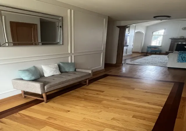 Photo 2 of Single family home for sale at 7324 W Braemar Ln, Frankfort, IL 60423 | MLS# 12758672 | Listing updated on 2026-09-21