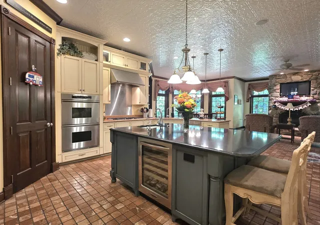 Photo 4 of Single family home for sale at 1930 Tessington Ct, New Lenox, IL 60451 | MLS# 12758675 | Listing updated on 2026-09-14