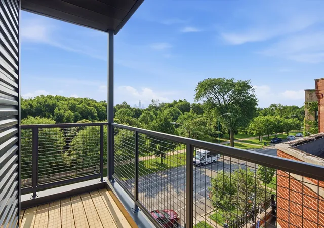Photo 3 of Condo for sale at 1244 N Kedzie Ave #4, Chicago, IL 60651 | MLS# 12758683 | Listing updated on 2026-10-02