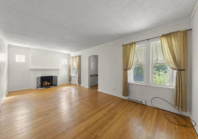 Photo 3 of Single family home for sale at 2353 Hainsworth Ave, North Riverside, IL 60546 | MLS# 12758696 | Listing updated on 2026-09-16
