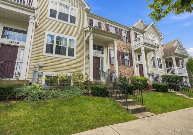 Photo 2 of Townhouse for sale at 14642 Paul Revere Ln, Plainfield, IL 60544 | MLS# 12758707 | Listing updated on 2026-09-24