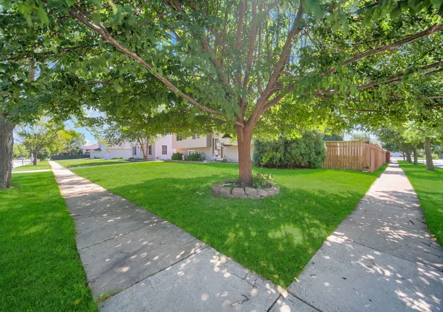 Photo 4 of Single family home for sale at 7016 Lewis Clark Dr, Plainfield, IL 60586 | MLS# 12758760 | Listing updated on 2026-09-21
