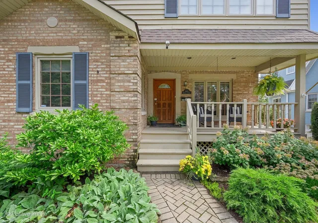 Photo 2 of Single family home for sale at 4411 Harvey Ave, Western Springs, IL 60558 | MLS# 12758774 | Listing updated on 2026-09-22